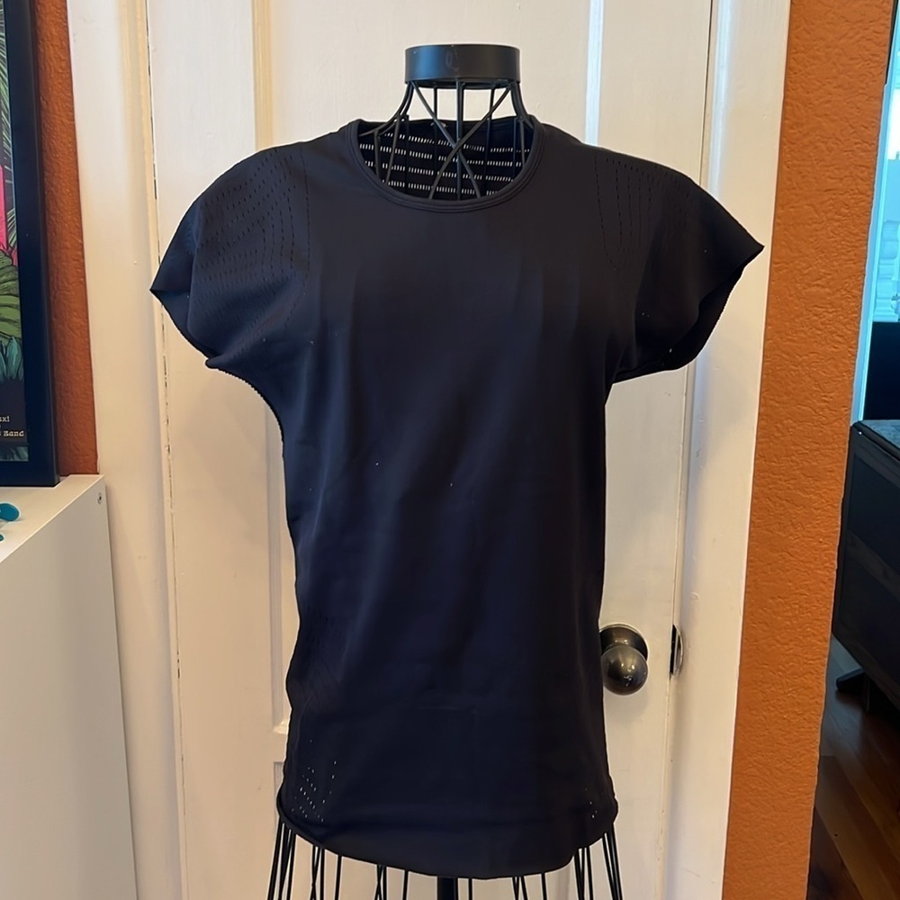 Lululemon Time Warp Short Sleeve-Sz 4